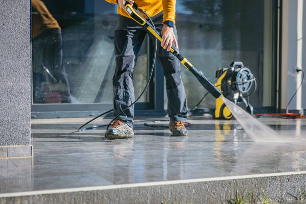 Best Pressure Washing Contractors  in Simpsonville, KY