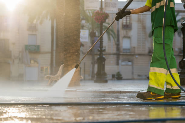 Best Sidewalk Pressure Washing  in Simpsonville, KY