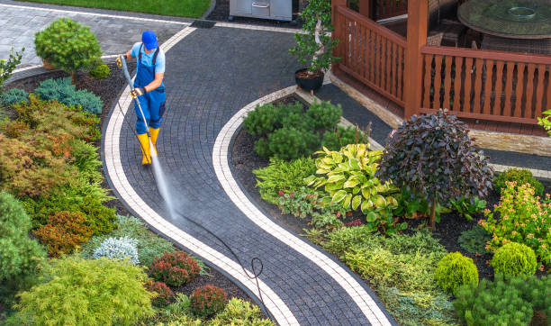 Best Concrete Pressure Washing  in Simpsonville, KY